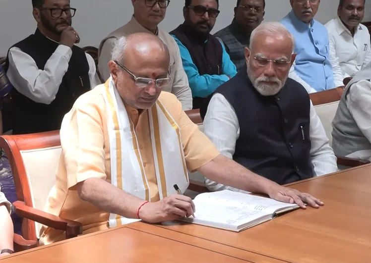 e3bc4ii_-cp-radhakrishnan-_625x300_20_August_25